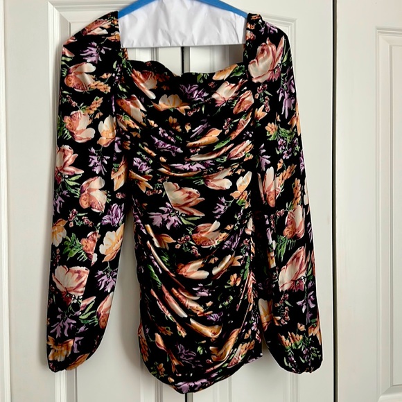 Nookie Simone long sleeve mini dress in black - Picture 3 of 8